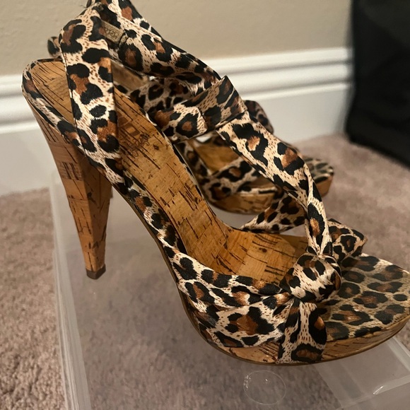 Bundle deal High heels size 7 good condition 6 pairs total - Picture 12 of 17